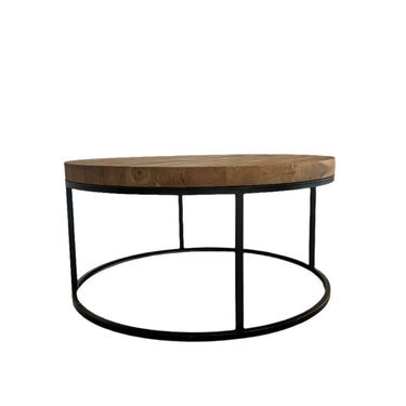 Kierrätystiikkinen puunvärinen sohvapöytä mustilla metallijaloilla | ⌀90 x 45cm | Balard-Design by Sasu's-Sasu’s sisustus- ja huonekaluliike