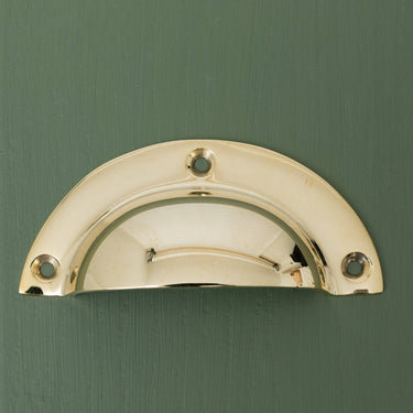 Kuppivedin kiillotettu messinki | Victorian-Brass bee-Sasu’s sisustus- ja huonekaluliike