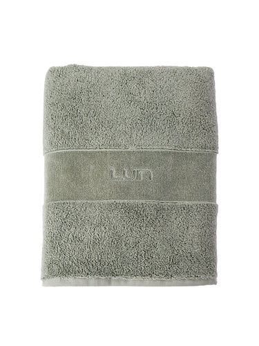 Kylpypyyhe Ash Green | 70 x 140 cm | Organic Elegance-Luin Living-Sasu’s sisustus- ja huonekaluliike