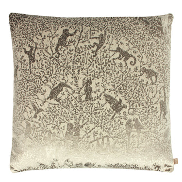 Metallinhohtoinen beige sisustustyyny | 55 x 55cm | Tilia-Riva Home-Sasu’s sisustus- ja huonekaluliike