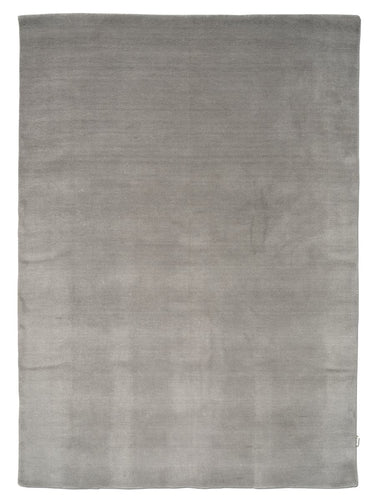 Pehmeä 2 cm paksu hopeanvärinen villamatto | 250 x 350 cm | Solid-Classic Collection-Sasu’s sisustus- ja huonekaluliike
