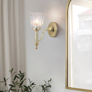 Seinävalaisin kiillotettu messinki | Kylpyhuoneeseen | 13,9 x 21,2 x 26,1 cm | Carroll | (IP44)-Elstead Lighting-Sasu’s sisustus- ja huonekaluliike