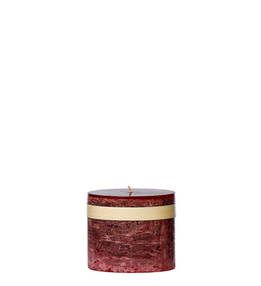 Tummanpunainen pöytäkynttilä | ⌀8 x 7,5 cm | Wine-Vance Kitira-Sasu’s sisustus- ja huonekaluliike
