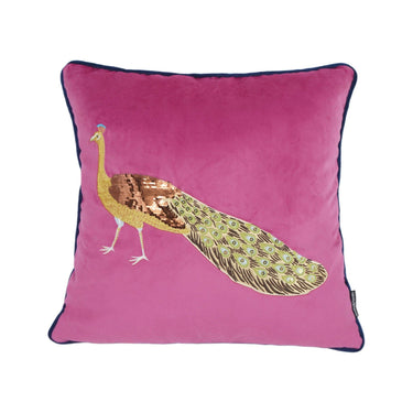 Vaaleanpunainen riikinkukkokirjailtu samettinen sisustustyynyliina | 45 x 45 cm-Home and haven-Sasu’s sisustus- ja huonekaluliike