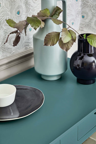 Huonekalumaali Tea with Florence, listamaali French Grey, tapetti Carlton House Terrace Pompon