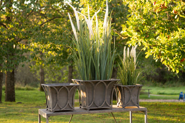 Grey metal cachepot | Three sizes | Valv