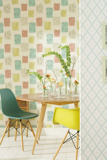 Herbes Cocktail | non-woven wallpaper | 20th Century Papers
