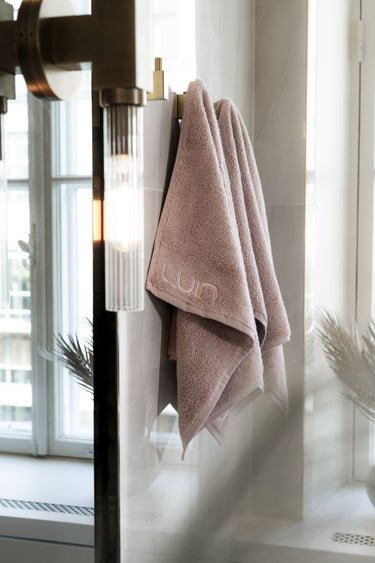 Hand towel Dusty Rose | 50 x 80 cm | Your Home - Your Spa Collection