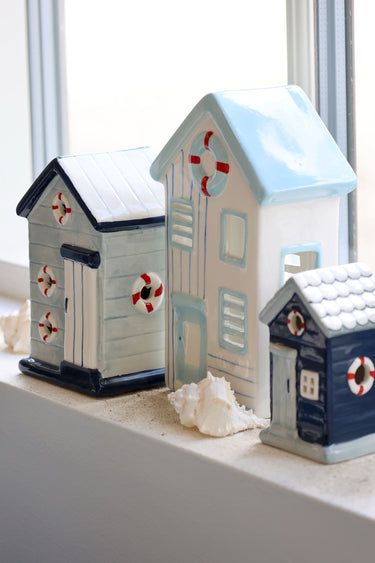 Beachhouse for deco H20/L12/W8 cm sky blue and white