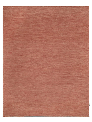 Korallinpunainen 0,7 cm paksu villamatto | 250 x 350 cm | Plain Coral-Classic Collection-Sasu’s sisustus- ja huonekaluliike
