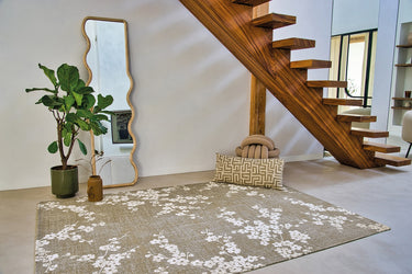 Green-toned 1 cm thick rug made of recycled polyester | Sakura Wet Garden