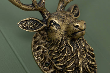 Brass Highland Stag Door Knocker | 17 x 10 x 16 cm | Antique Brass | Highland Stag