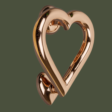 Messinkinen sydän-ovikolkutin | Punakulta | Love Heart