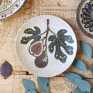 Mosaiikkikuvioinen lautanen valko-vihreä | ⌀21 cm | Figs