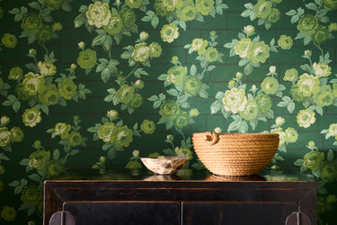 Rose Garden Puck | non-woven tapetti | In the Garden