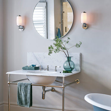 Wall lamp polished chrome | For bathroom | 9 x 13 x 28 cm | Eliot | (IP44)