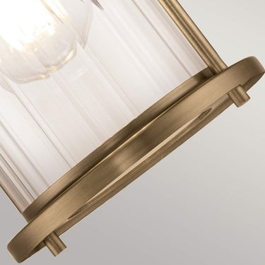 Wall lamp brass | For bathroom | 14 x 17.9 x 21.8 cm | Riggs | (IP44)