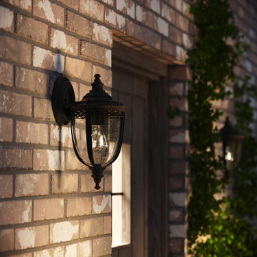 Wall lamp black | Outdoor | 16.7 x 19.1 x 32.1 cm | English Bridle | (IP44)
