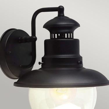 Wall lamp black | Outdoor | 21.5 x 24.2 x 26.8 cm | Shipston | (IP44)