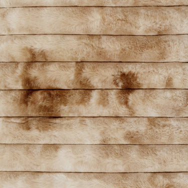 Toffeenruskea keinoturkkinen torkkupeitto | 180 x 120cm| Stripy