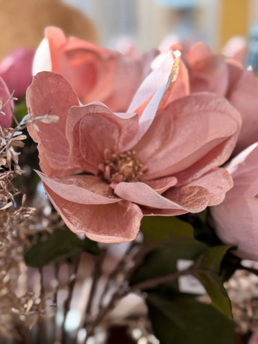 Pink magnolia | ⌀16 x 76 cm