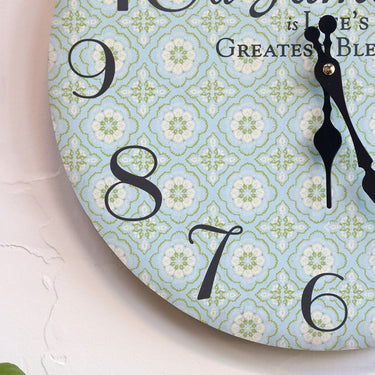 Light blue wall clock | Ø34 x 3 cm | Family