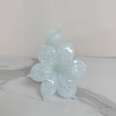 Vaaleansininen-valkoinen kynttilänjalka Murano-lasia | 13 x 13 x 12 cm | Fiore